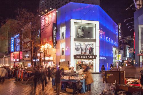 [THUMBNAIL] Myeong dong