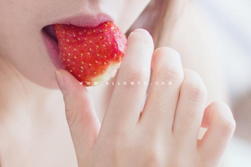 [THUMBNAIL] 딸기소녀