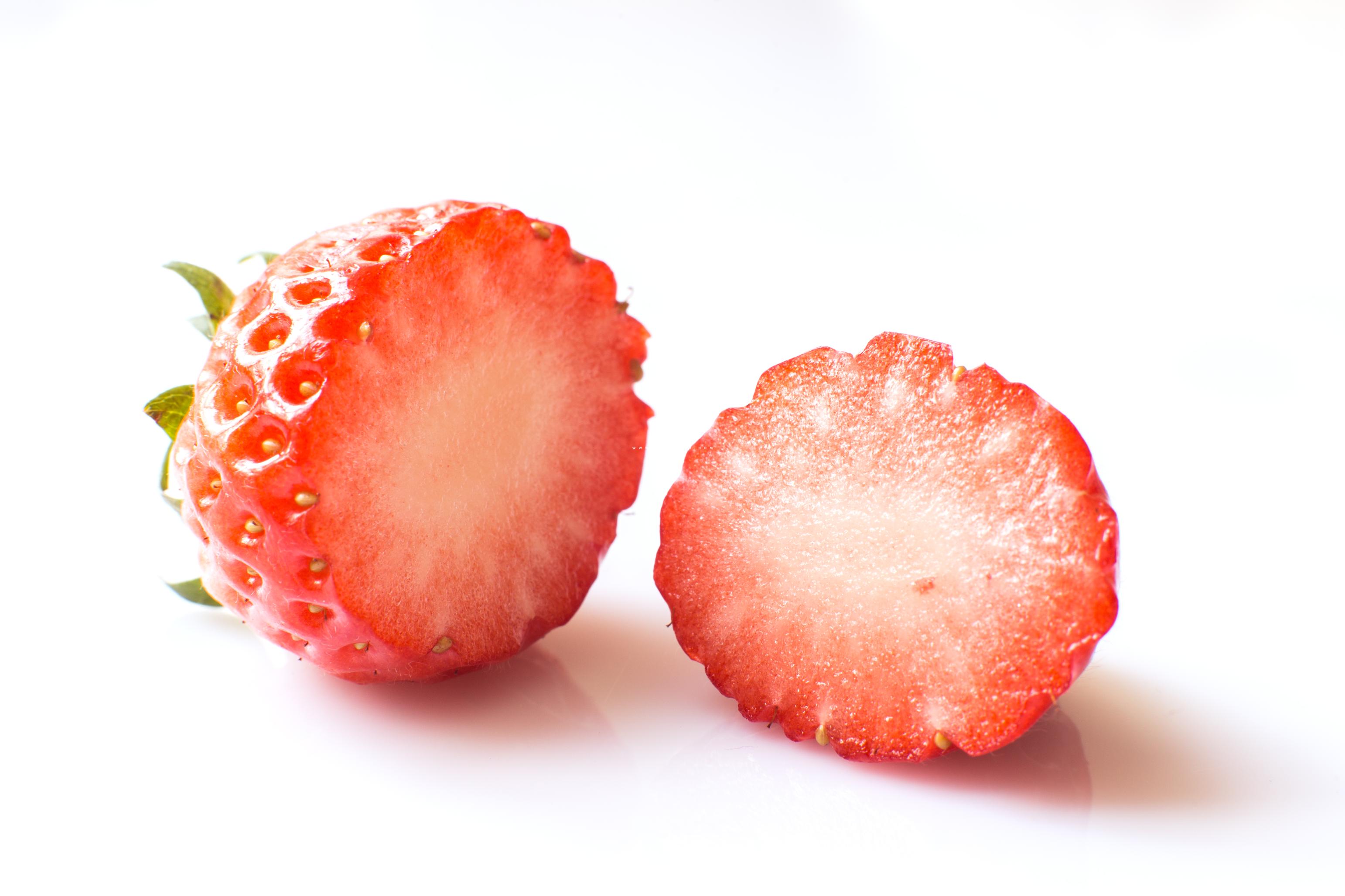 [THUMBNAIL] 쪼개진 딸기